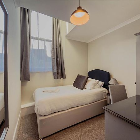Bed and Breakfast Newport Quay Exterior foto