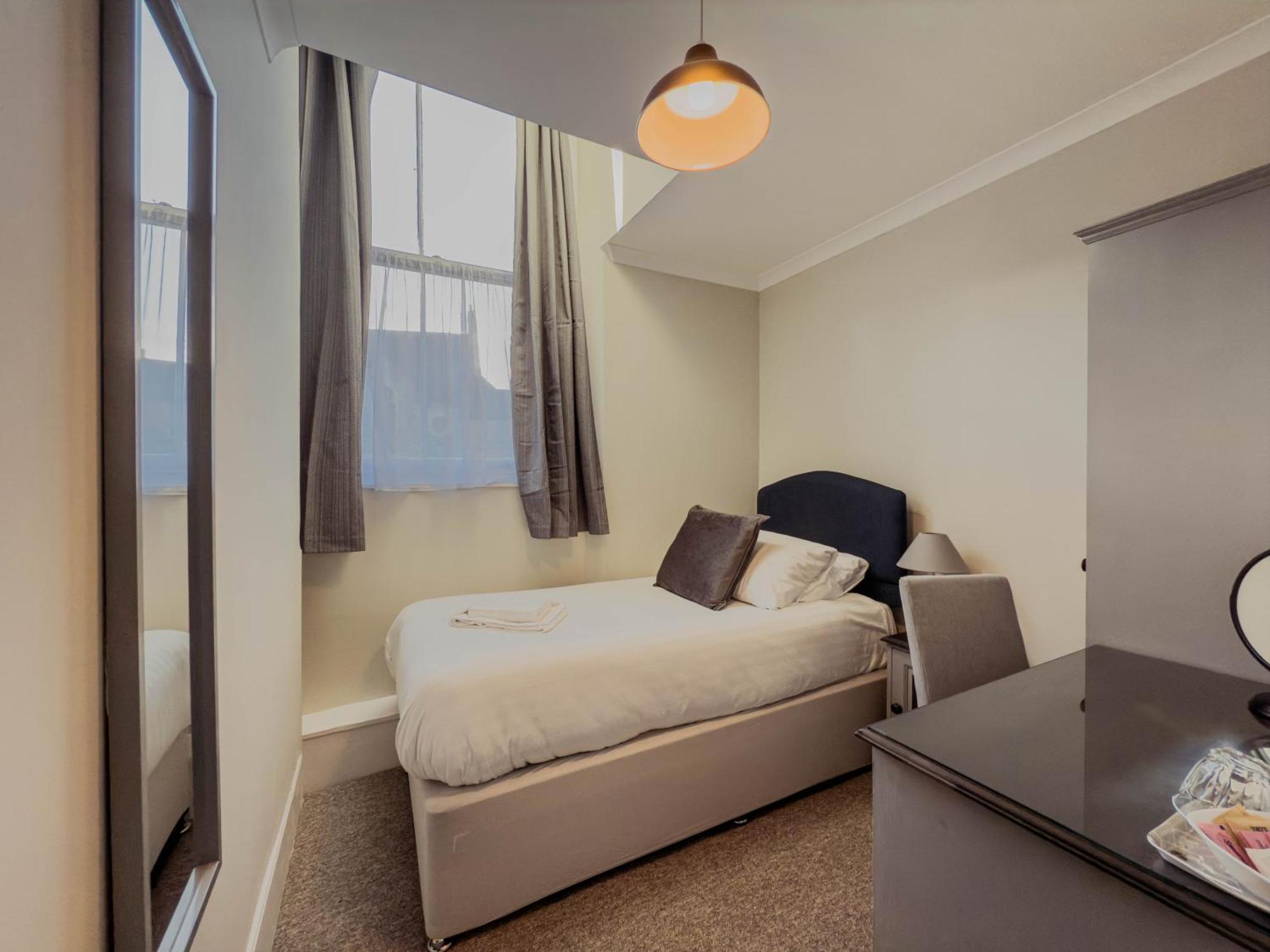 Bed and Breakfast Newport Quay Exterior foto