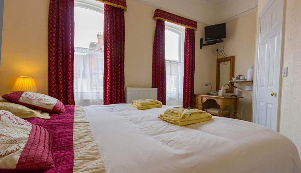 Bed and Breakfast Newport Quay Exterior foto