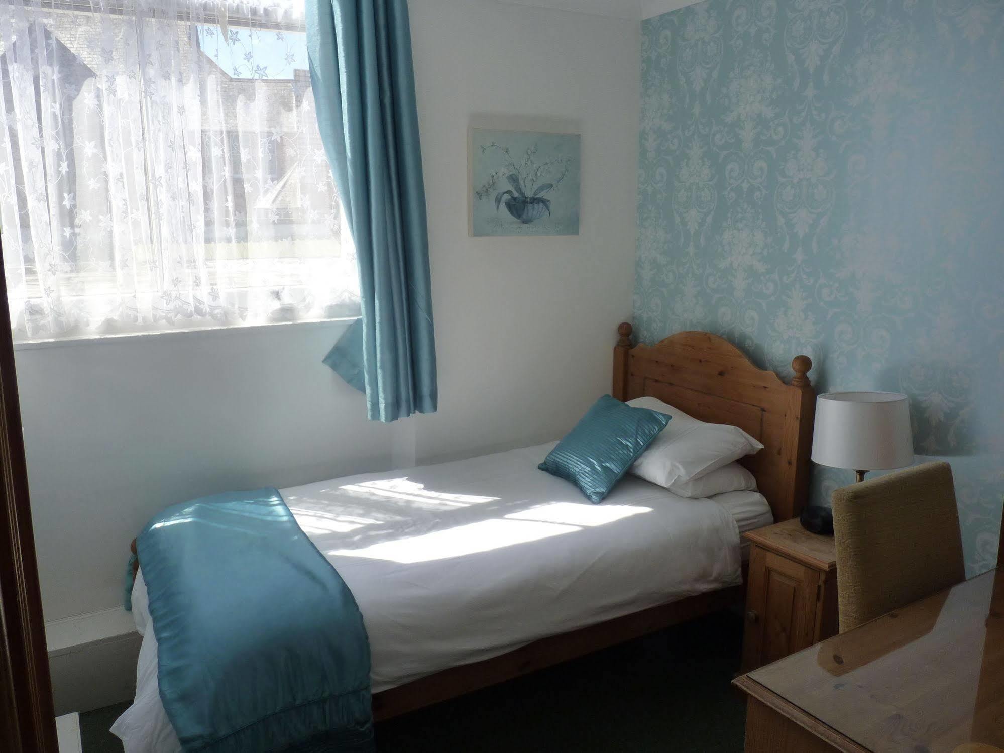 Bed and Breakfast Newport Quay Exterior foto